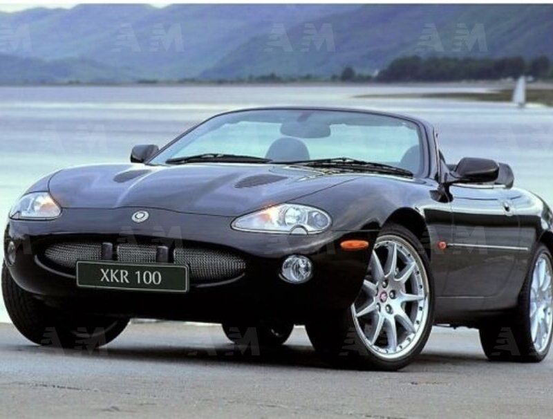 Jaguar XKR 100 2