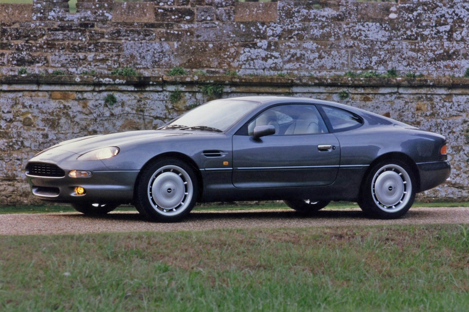 Aston Martin DB7 Coupe